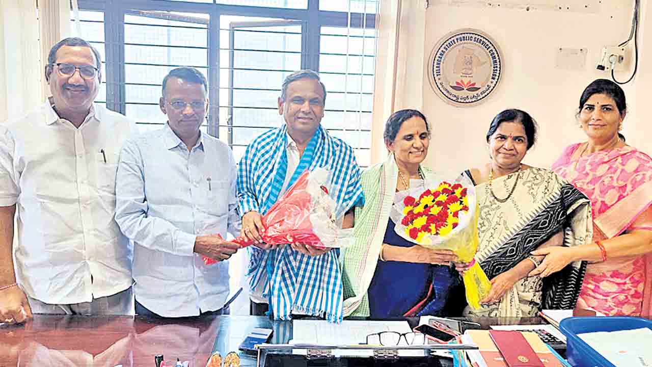 టీఎస్‌పీఎస్సీ సభ్యుడు ధన్‌సింగ్‌ ఉద్యోగ విరమణ