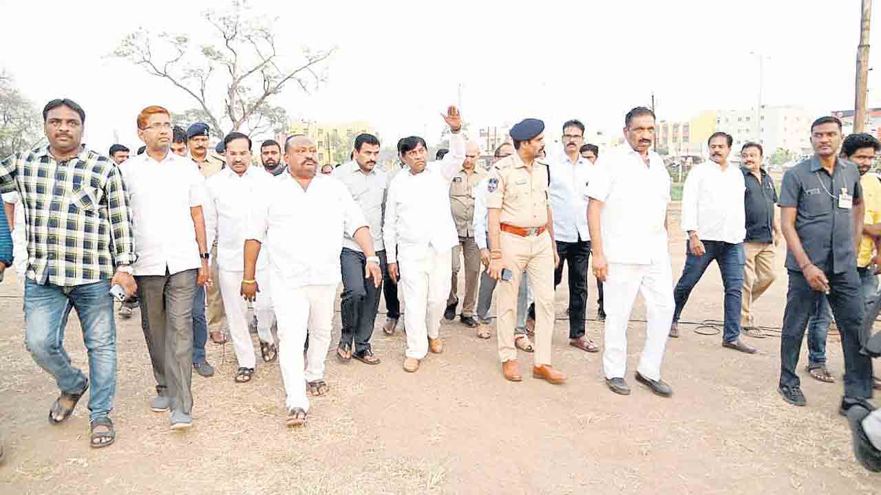 స్వరాష్ట్రంలోనే మహిళల సంక్షేమం