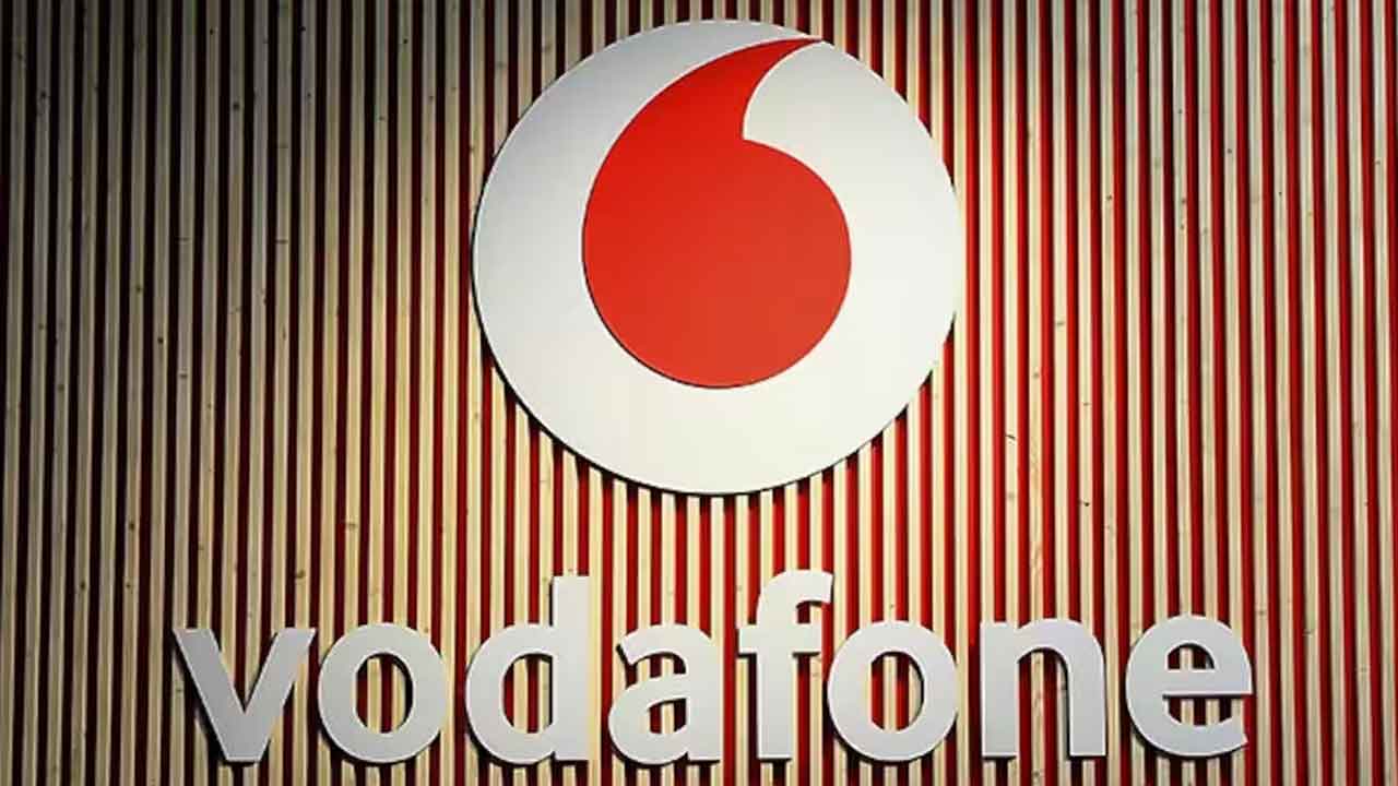 వొడాఫోన్‌లో 11వేల మంది తొలగింపు!