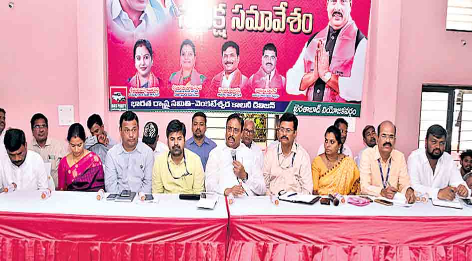 15రోజుల్లో పెండింగ్‌ పనులు పూర్తి చేయాలి