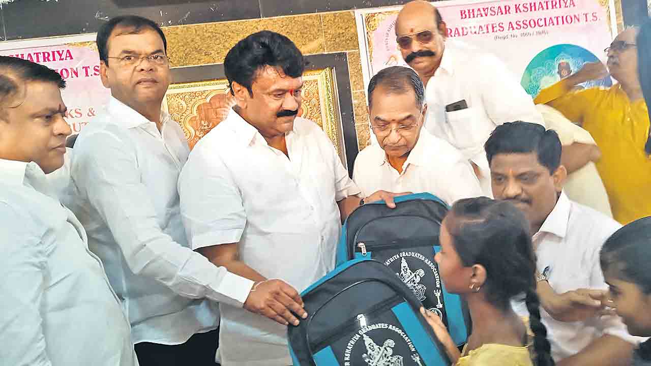 బీజేపీకి దమ్ముంటే 24 గంటలు కరెంట్‌ ఇవ్వాలి