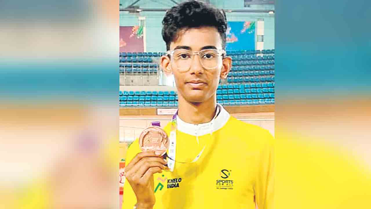 ఆసియన్‌ సైక్లింగ్‌కు ఆశీర్వాద్‌ సక్సేనా