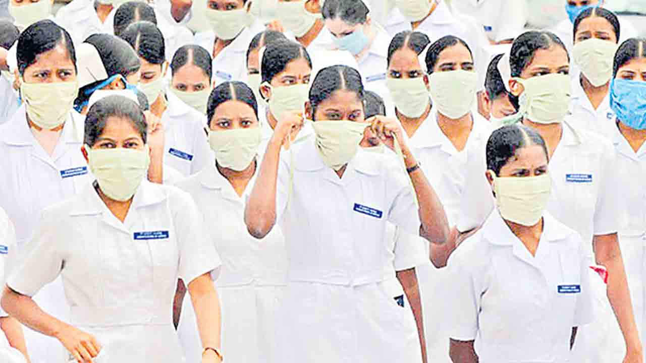స్టాఫ్‌నర్సుల భర్తీకి ఆగస్టు 2న ఆన్‌లైన్‌ పరీక్ష