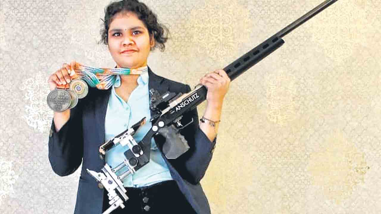 రైఫిల్‌ స్టార్‌