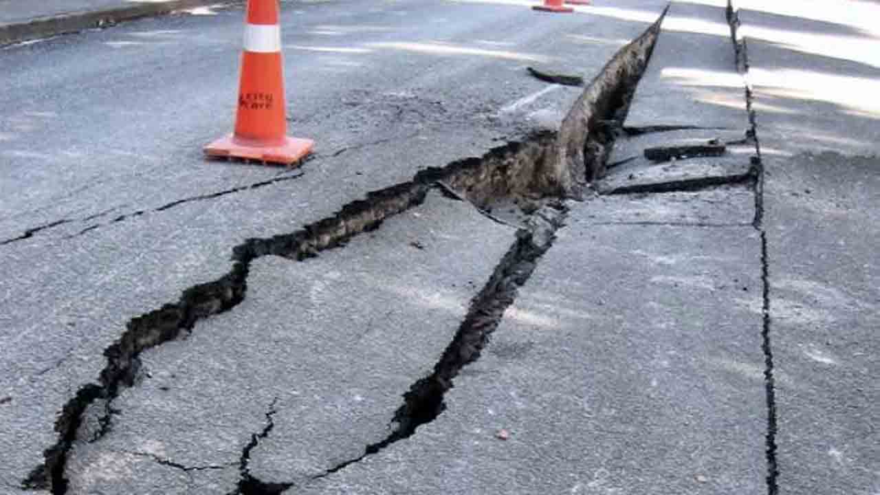 కశ్మీర్‌లో భూకంపం