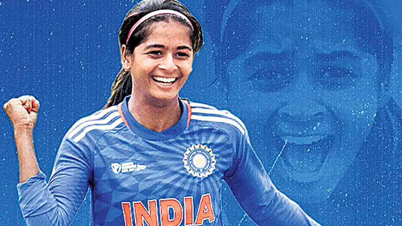 భారత్‌ చేతిలో హాంకాంగ్‌ చిత్తు