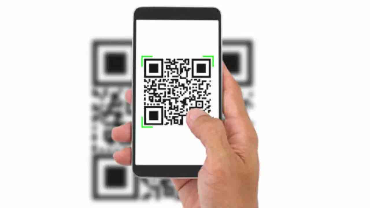 TSRTC |  సిటీ బస్సుల్లో క్యూ ఆర్‌ కోడ్‌.. క్యాష్‌తో పాటు క్యాష్‌లెస్‌ టికెట్‌ విధానం