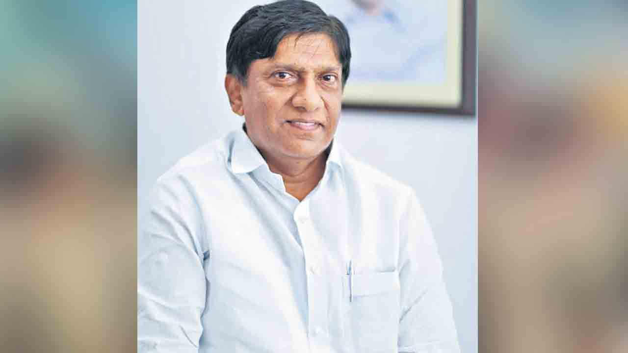 రైల్వేలో ఖాళీలు భర్తీ చేయండి