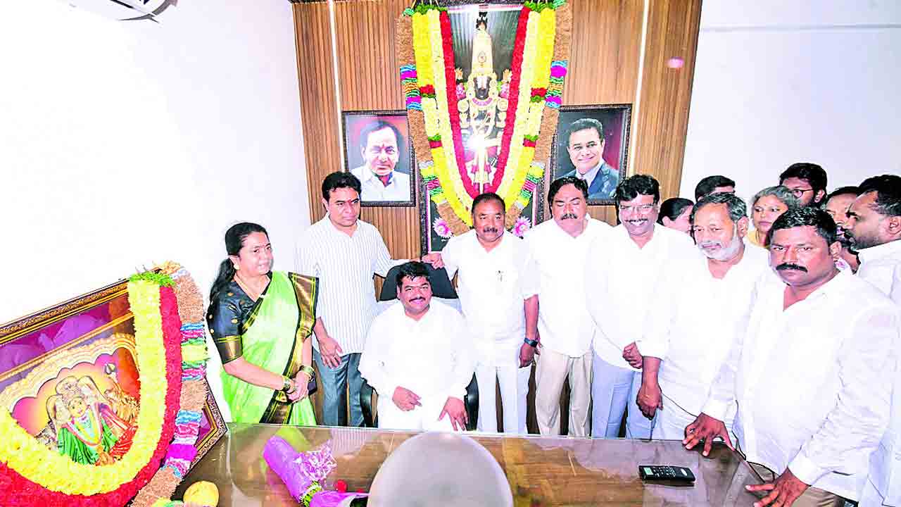 తూర్పున ప్రగతి పండుగ