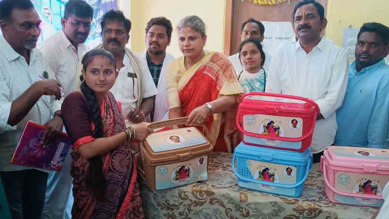 గిరిజనుల ఆత్మగౌరవాన్ని పెంచిన సీఎం కేసీఆర్