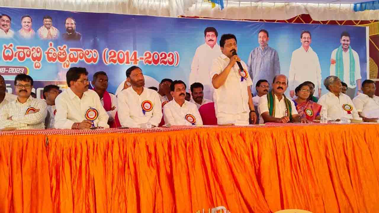 మిషన్‌ భగీరథ దేశానికే ఆదర్శం