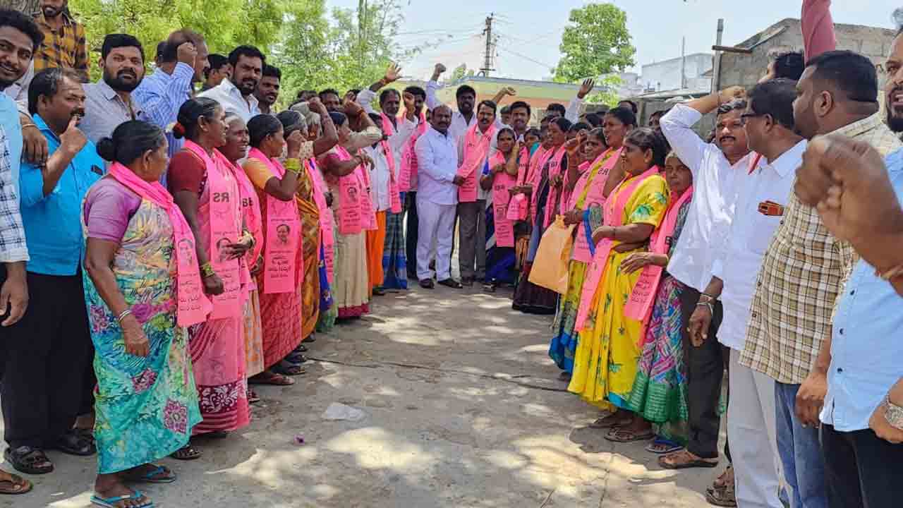 బీఆర్‌ఎస్‌ బలోపేతానికి కృషి చేయాలి