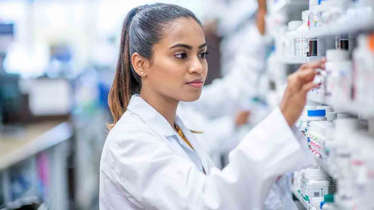 ఫార్మసీ.. ‘పారామెడికల్‌’ కాదు : పీసీఐ