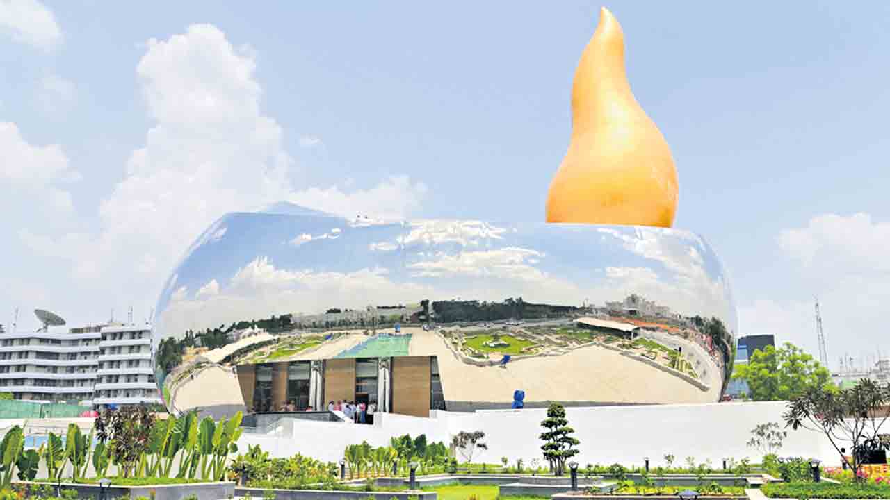 అజరామరం.. మీ త్యాగం…