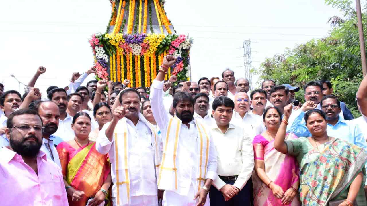 అమ‌రులారా జోహార్‌