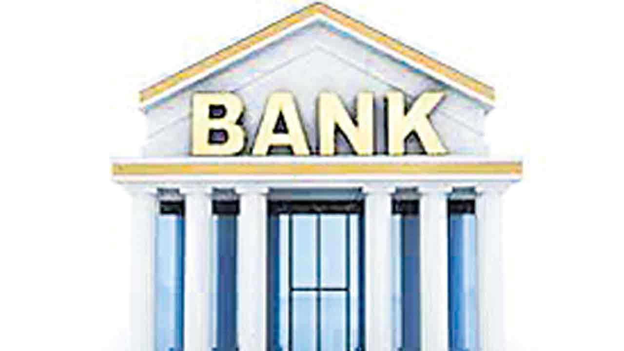 BJP |  బాసులు లేని బ్యాంకులు.. ప్రభుత్వ రంగ బ్యాంకులను నీరుగార్చేందుకు బీజేసీ సర్కారు కుట్ర
