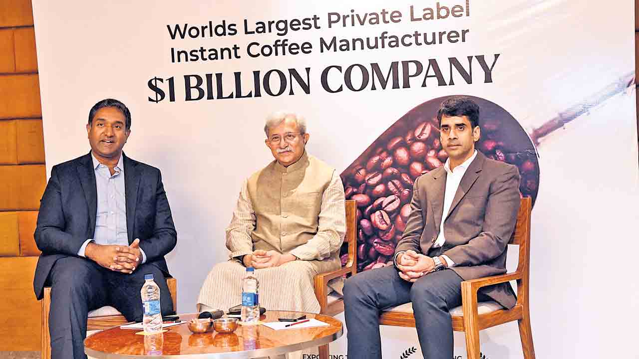 బిలియన్‌ డాలర్ల కంపెనీగా సీసీఎల్‌