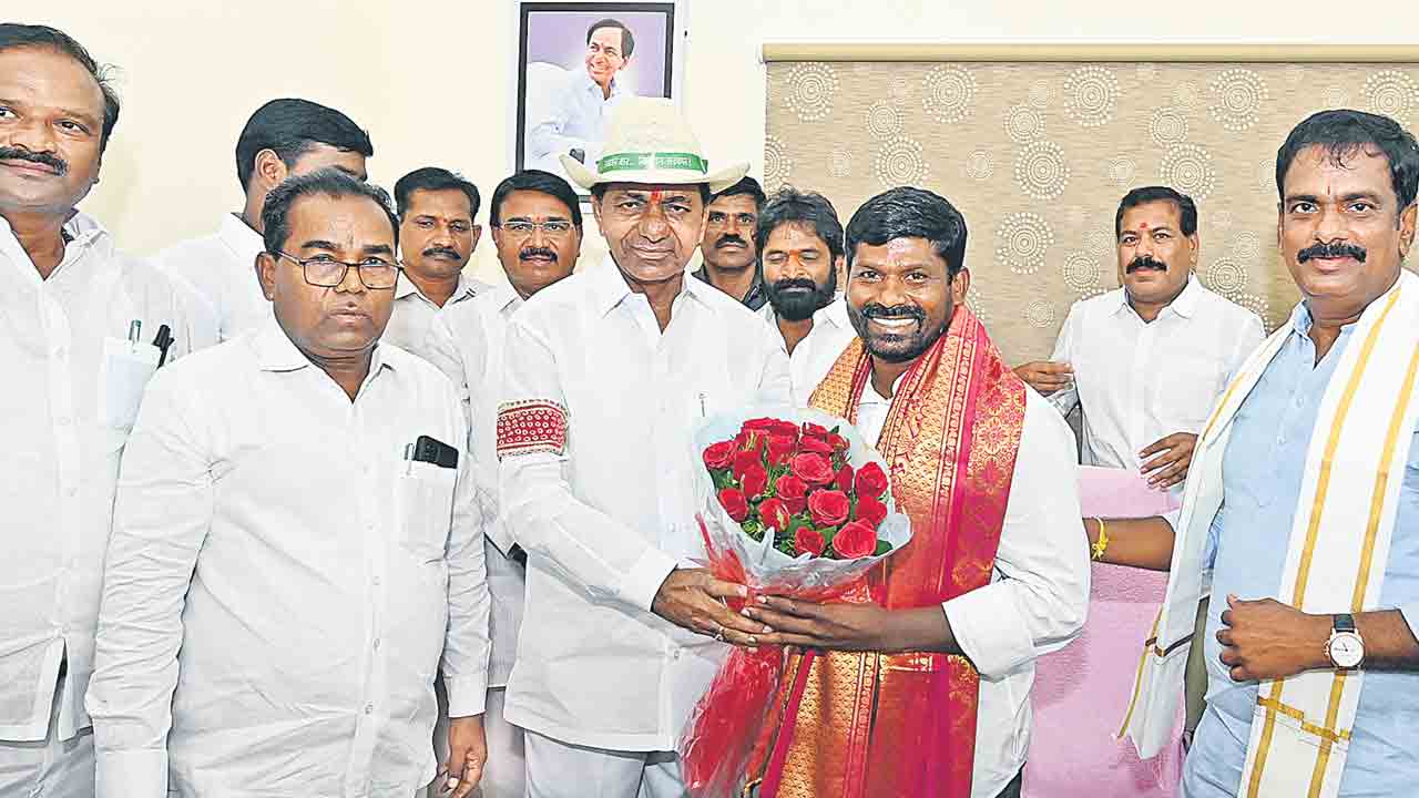 Palamuru |  నాడు గంజి కేంద్రాలు.. నేడు పంట కొనుగోలు కేంద్రాలు: సీఎం కేసీఆర్‌