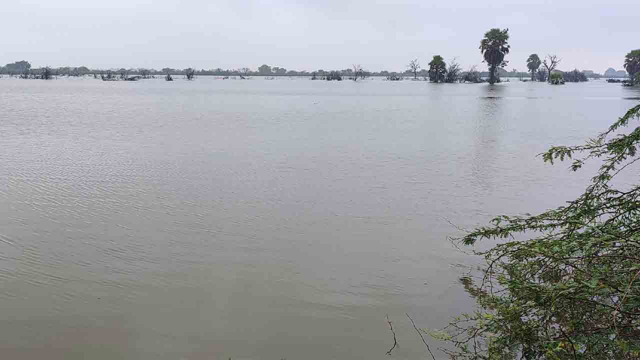 తొమ్మిదేండ్లు 5,402.67 కోట్లు