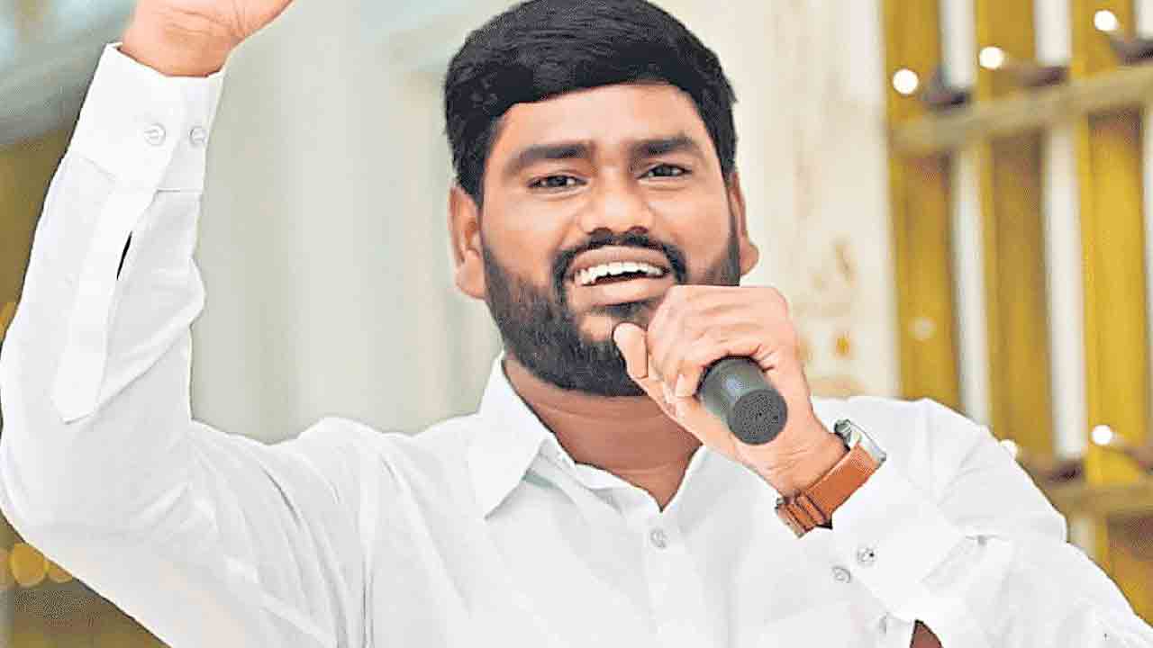 పాటల జెండాకు వందనాలు