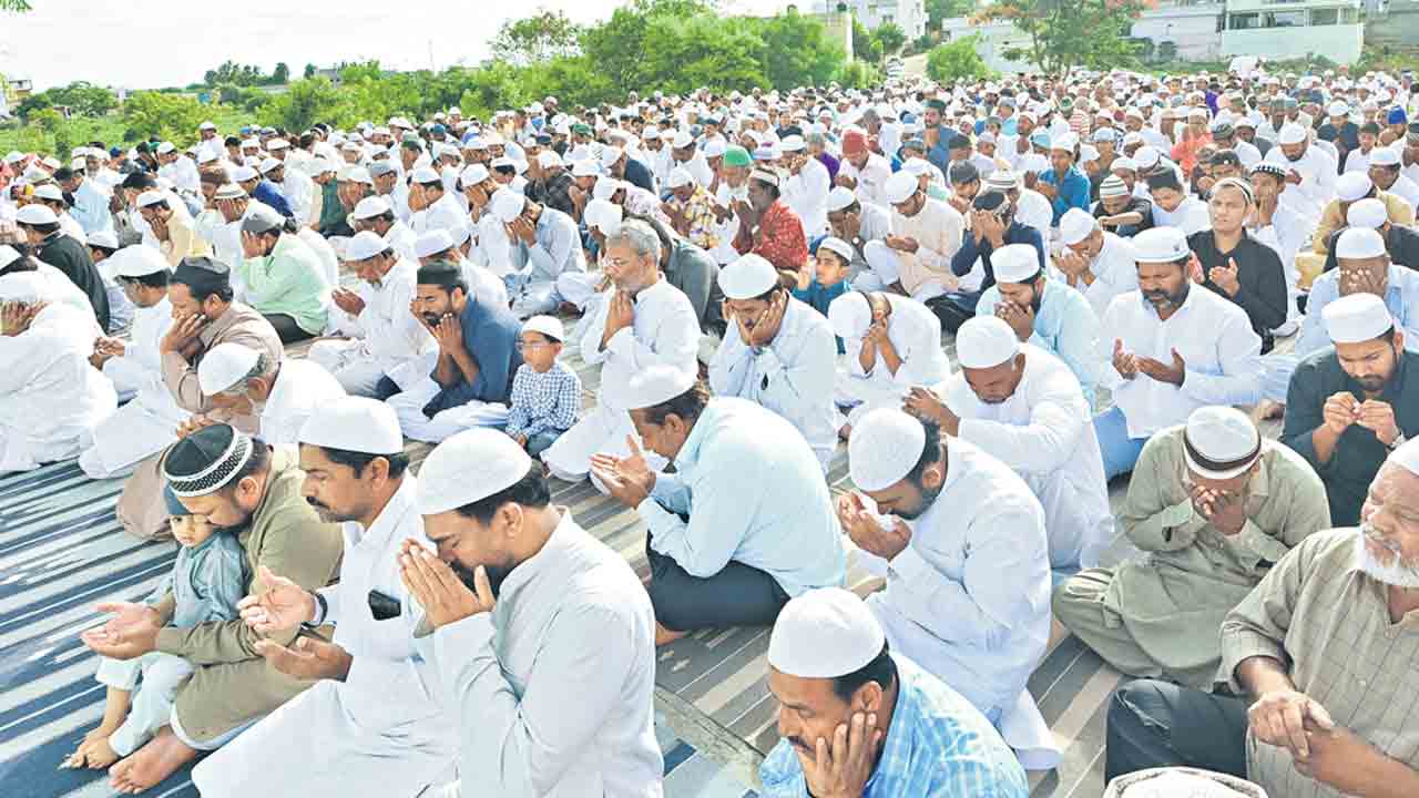 భక్తిశ్రద్ధలతో బక్రీద్‌