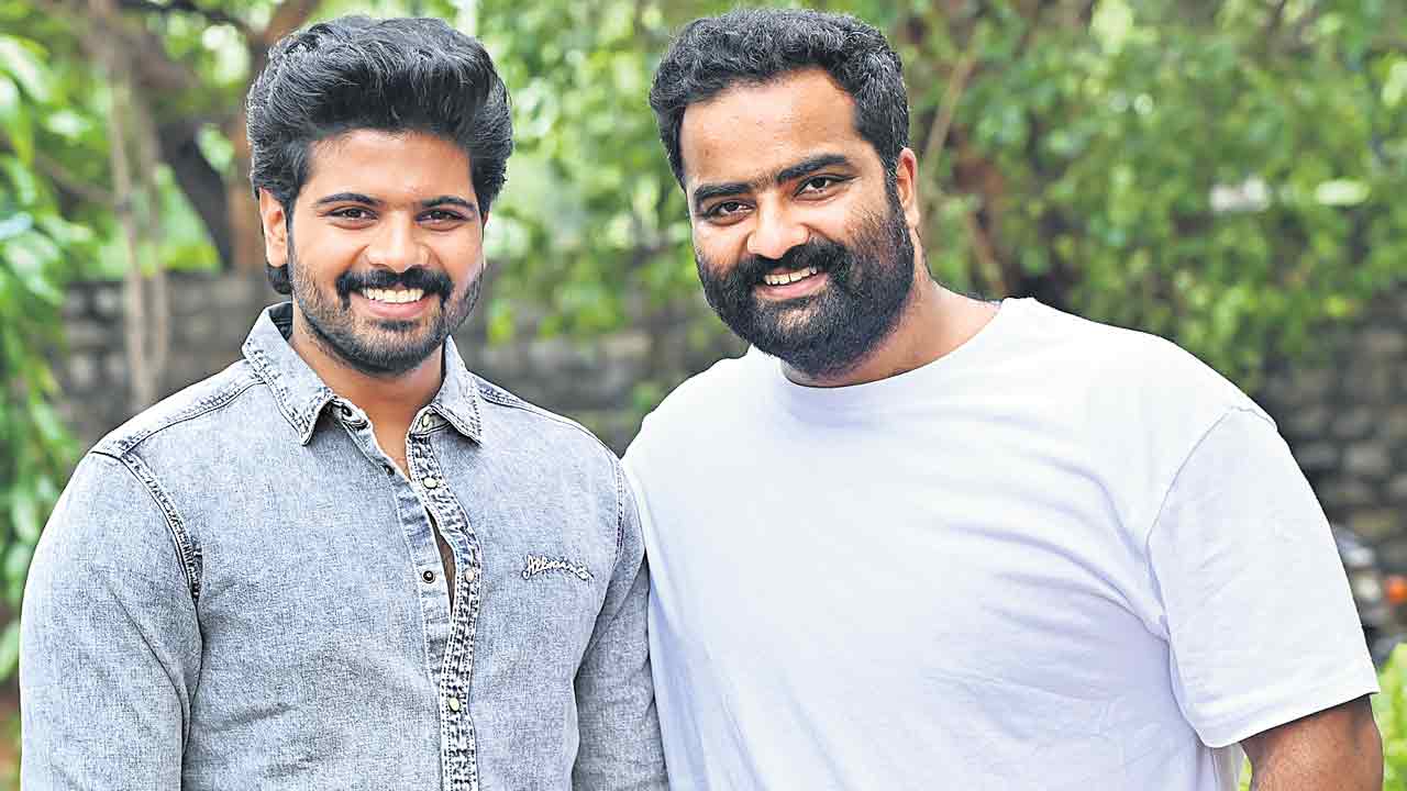 ఉంగరం చుట్టూ తిరిగే కథ