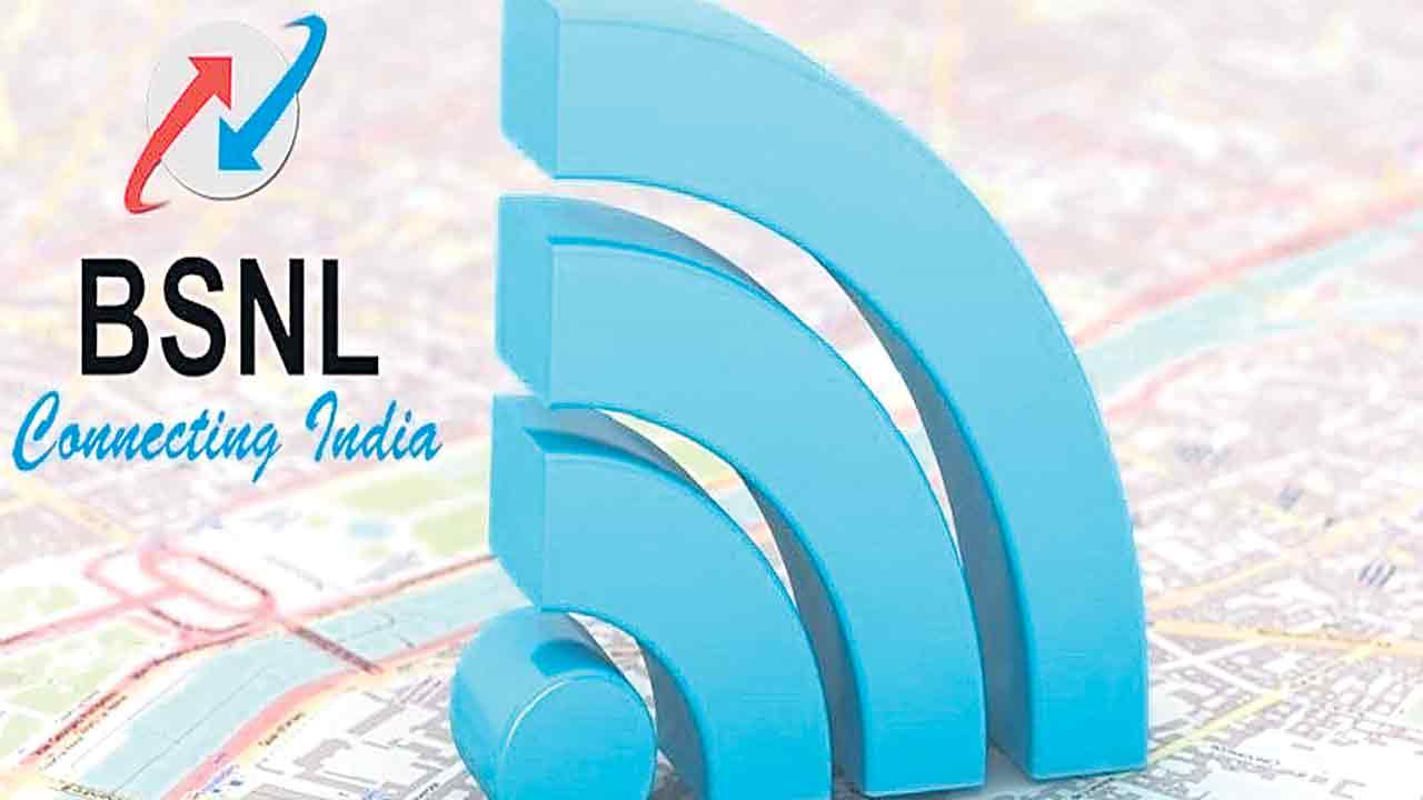 BSNL |  బీఎస్ఎన్ఎల్పై కేంద్రం దొంగ ప్రేమ.. మౌలిక సదుపాయాలను మెరుగుపర్చి కార్పొరేట్లకు సంస్థను కట్టబెట్టే యోచన?!