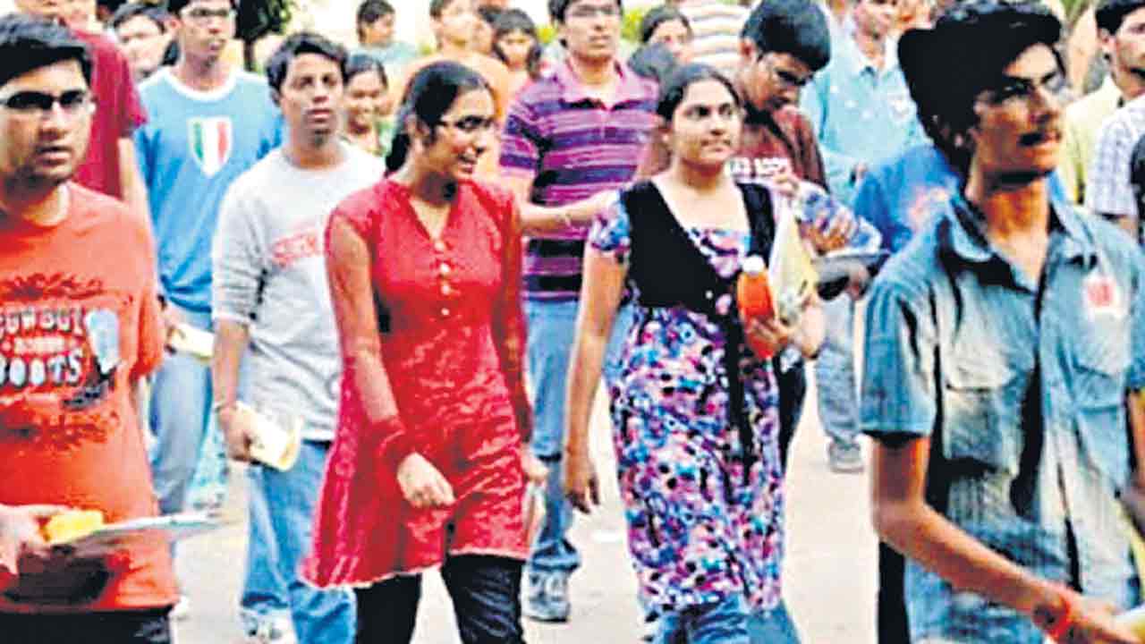 Distance Education | దూరవిద్యలో సెమిస్టర్‌ విధానం.. ఈ విద్యాసంవత్సరం నుంచే అమలు