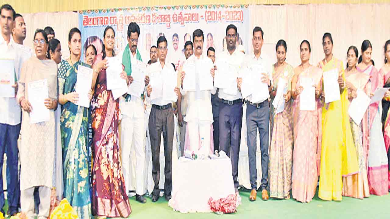 మహిళా సాధికారతకు ప్రభుత్వం కృషి