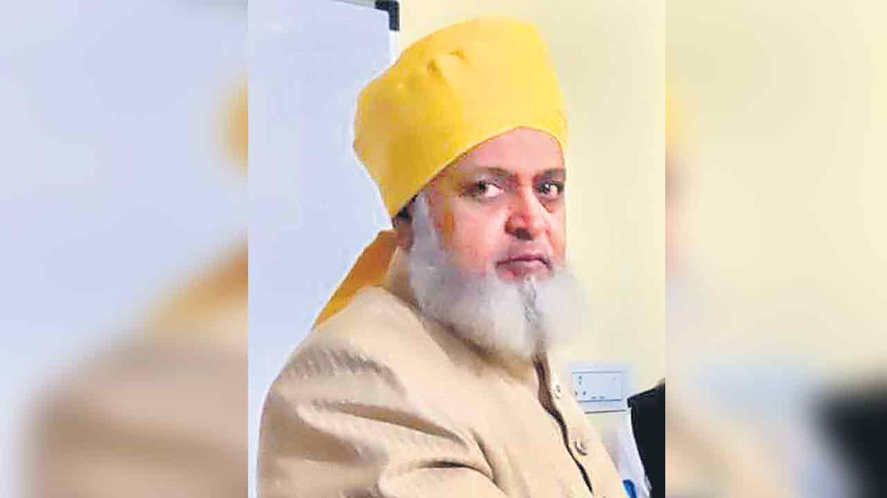 మక్కా మసీదు ఇమామ్‌ కన్నుమూత