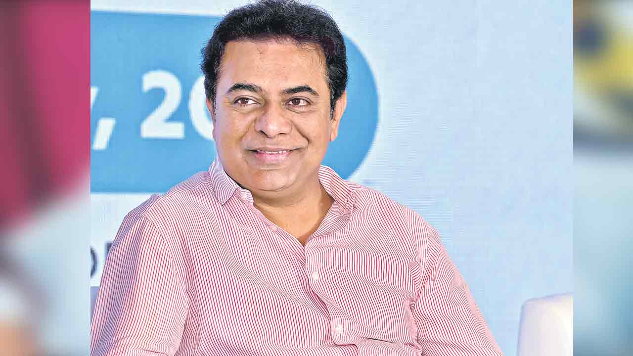 అల్లాడిన నేలకు నిత్యం జలాభిషేకం