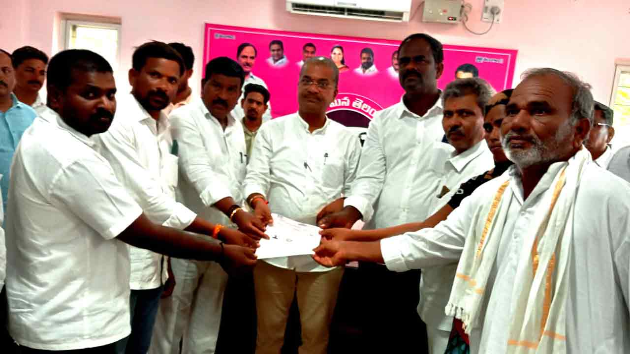 సీఎం రిలీఫ్‌ ఫండ్‌ పేదలకు వరం