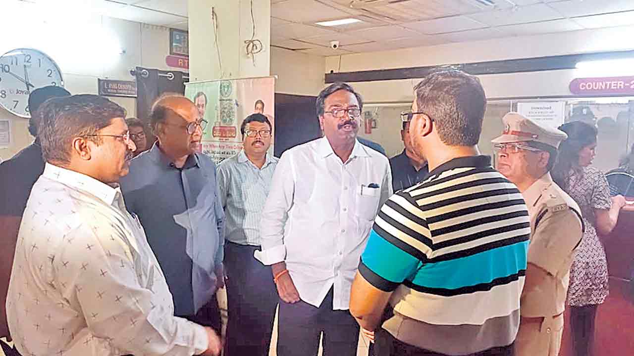 పారదర్శకంగా ఆర్టీఏ సేవలు