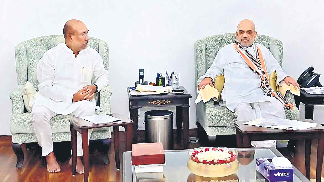 Manipur |  కొండలు మావి.. లోయలు మీవి.. మణిపూర్‌లో శాంతిభద్రతల్నిపంచుకొన్న కేంద్రం, రాష్ట్రం