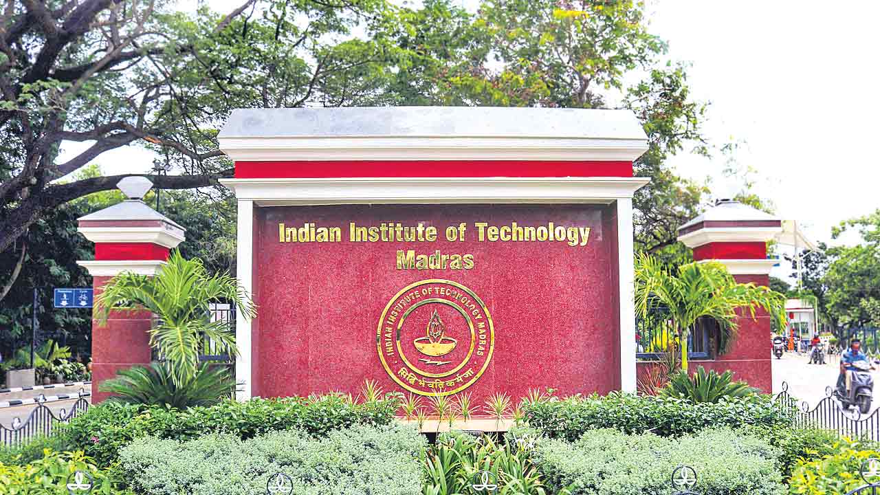 ఐఐటీ మద్రాస్‌ టాప్‌