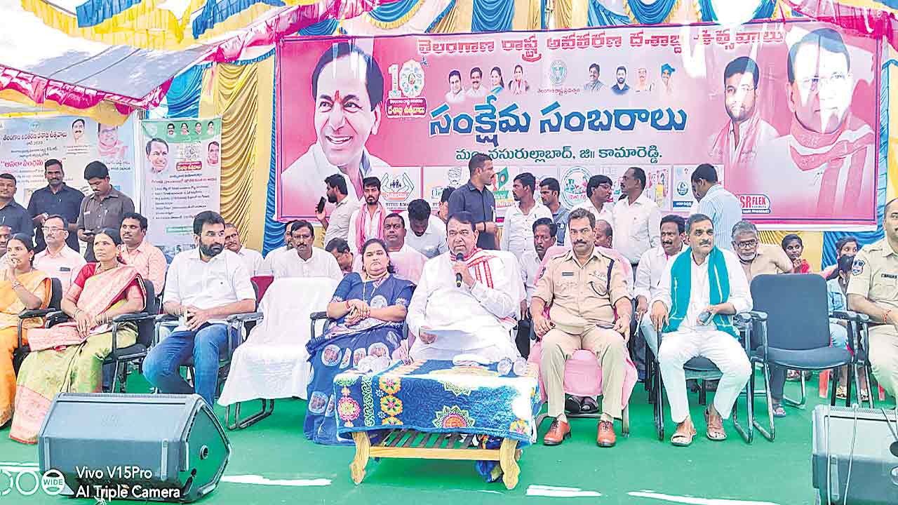 కేసీఆర్‌తోనే దేశం సస్యశ్యామలం