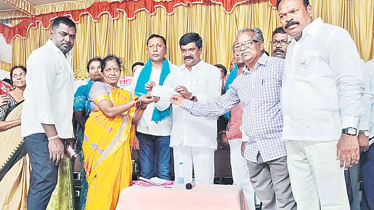 సబ్బండ వర్గాల సంక్షేమమే