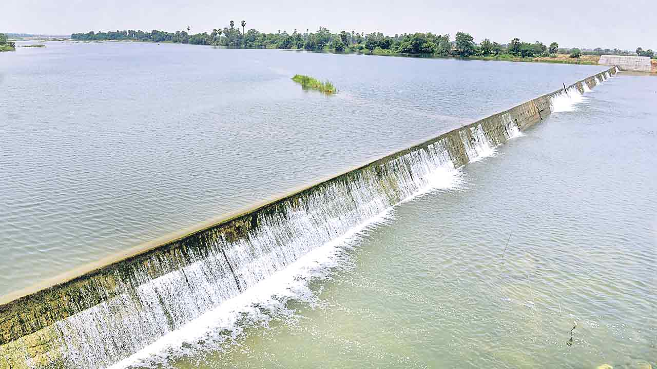 90% చెక్‌డ్యామ్‌లు పూర్తి