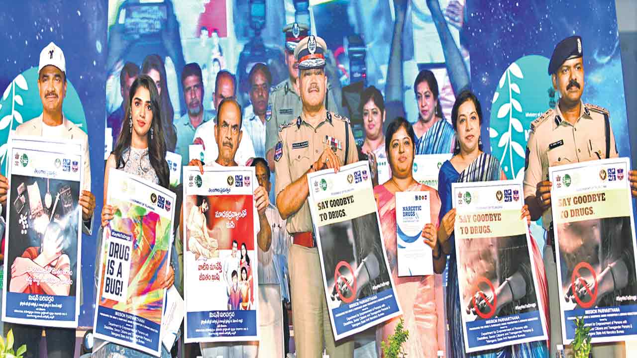 మత్తు మాయతో భవిష్యత్తు చిత్తు