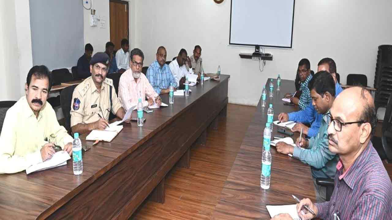 గ్రూప్‌ 4 పరీక్షకు పకడ్బందీ ఏర్పాట్లు