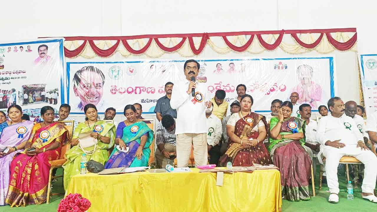 తెలంగాణ ఏర్పాటుతోనే మహిళలకు రిజర్వేషన్లు