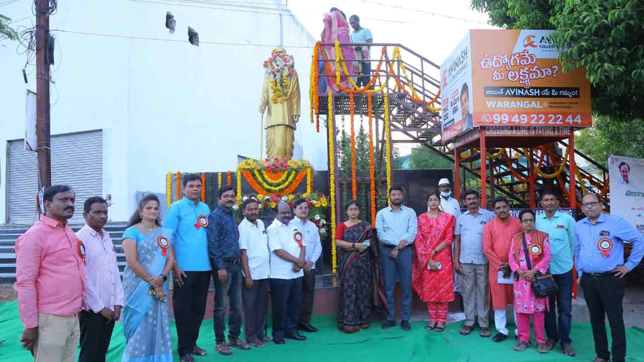 కలం ఎంతో గొప్పది