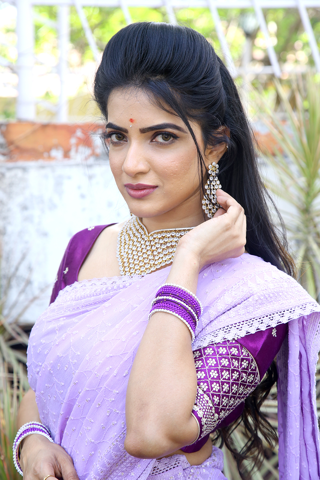 విశ్వ కార్తికేయ (Vishva Karthikeya), ఆయుషి పటేల్ (Aayushi Patel) జంటగా నటిస్తున్న నూతన చిత్రం పూజా కార్యక్రమాలు హైదరాబాద్‌లో జరిగాయి. 
