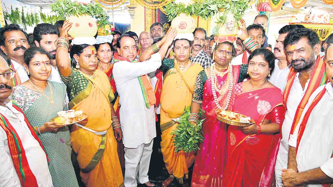 అంతా ‘అమ్మ’ దయ