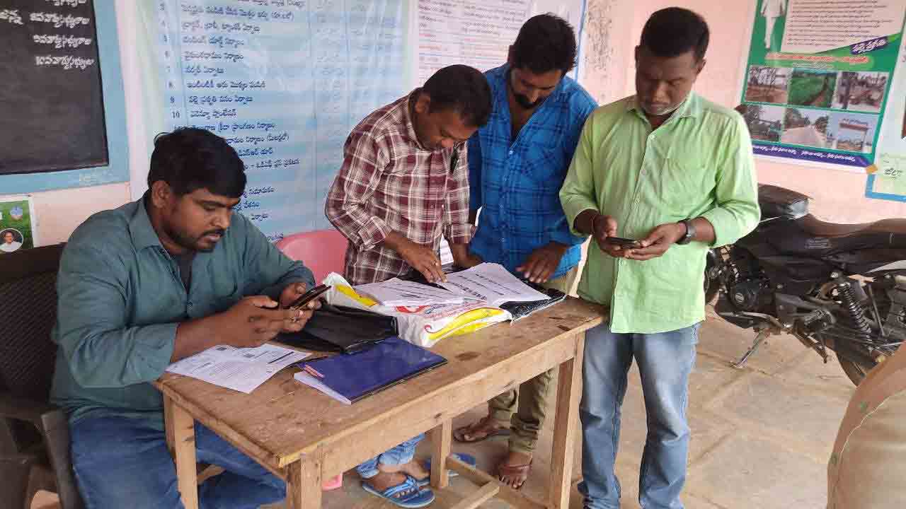 బోగస్‌ ఓట్లకు చెక్‌ ..