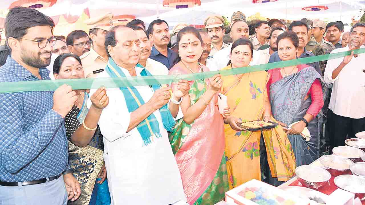 కుమ్రం భీం ఆశయ సాధనకు కృషి