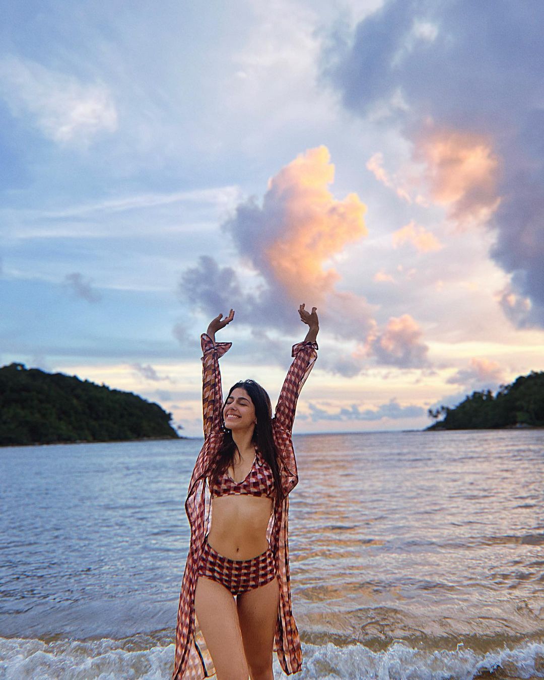 ( Photos : Instagram )