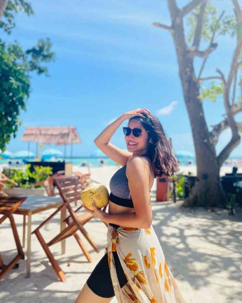 Anikha Surendran1
