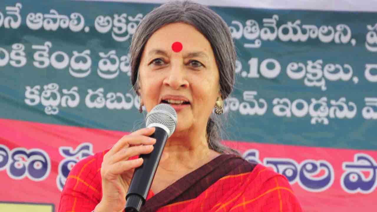Brinda Karat | డ‌బుల్ ఇంజిన్ స‌ర్కార్ కాదు.. బుల్డోజ‌ర్ స‌ర్కార్‌.. కేంద్రంపై సీపీఎం నేత బృందా కార‌త్ ఫైర్