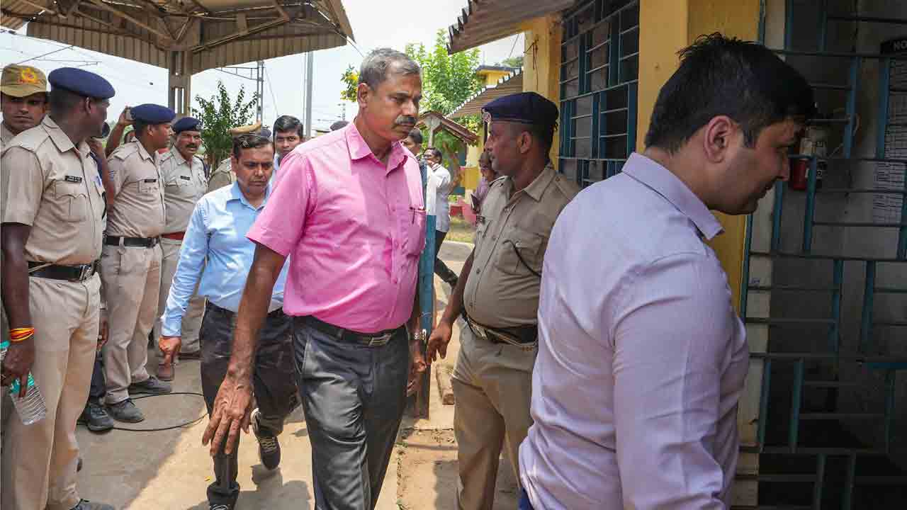 సీబీఐ దర్యాప్తు ప్రారంభం